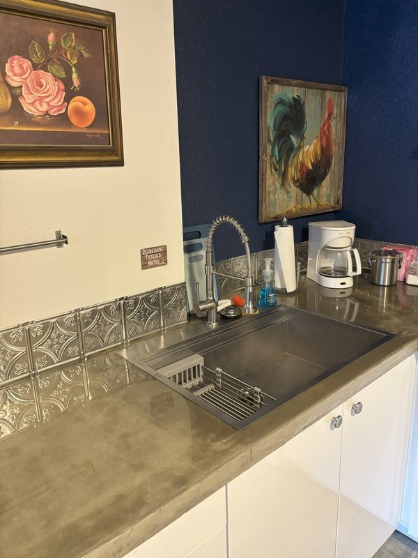 526 Mill St - B property image