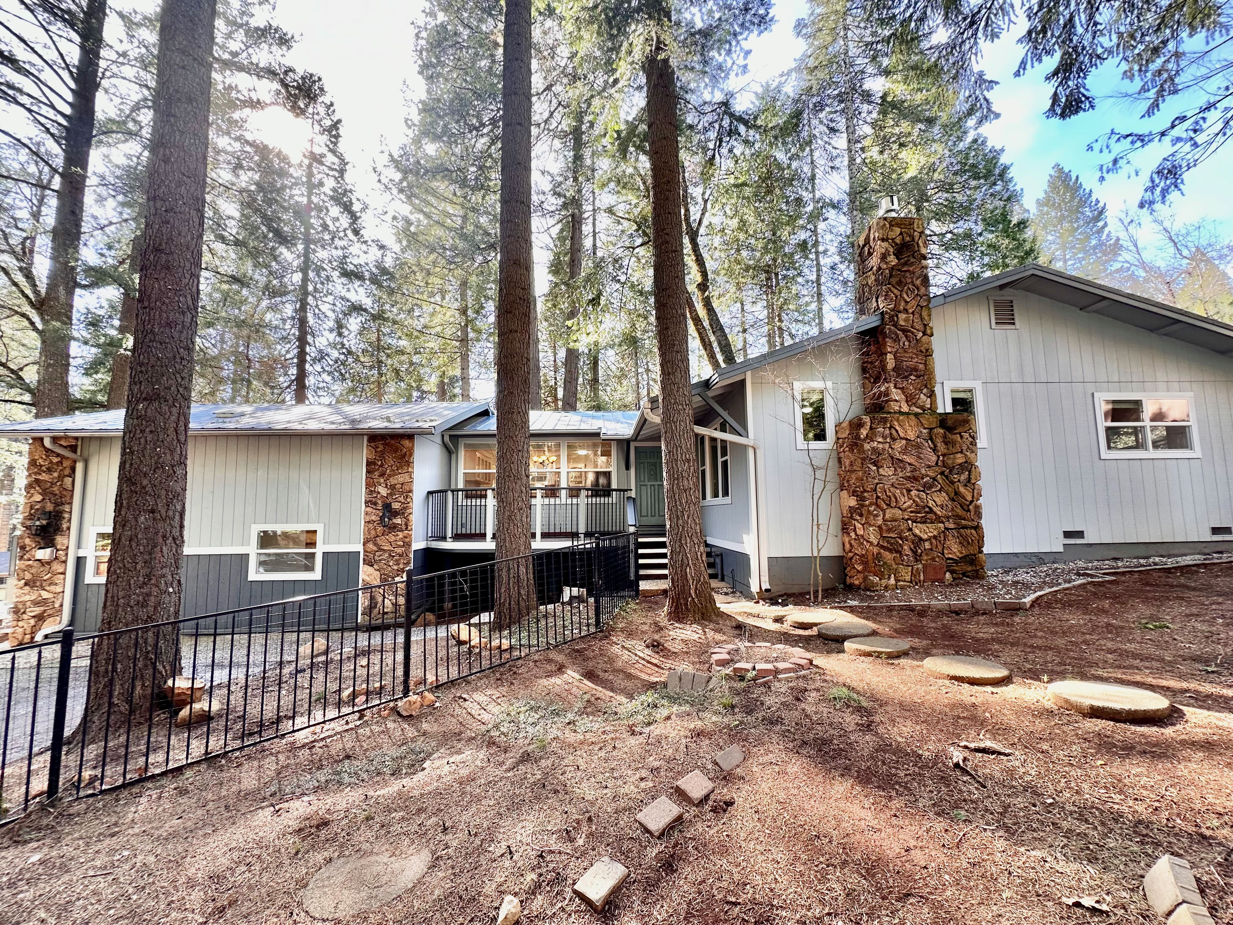 FOR RENT: 13590 Red Dog Road, Nevada City CA 95959