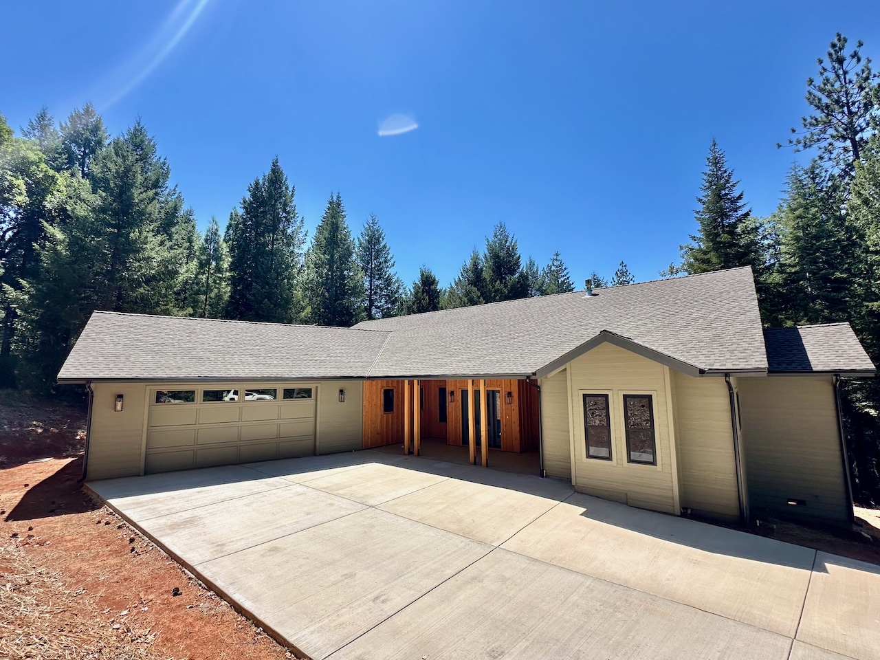 FOR RENT: 10416 Harmony Ridge Road, Nevada City CA 95959