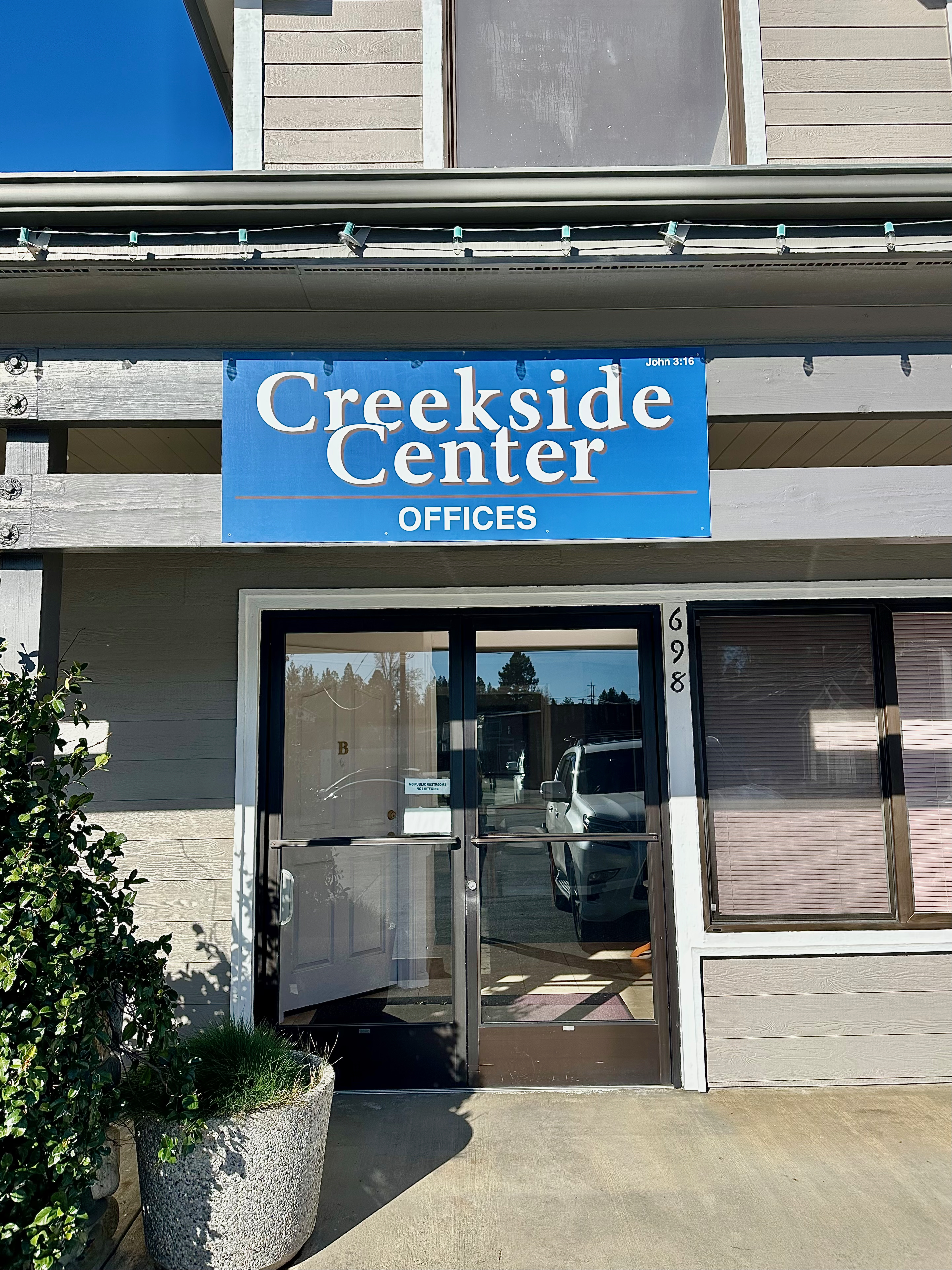 FOR LEASE: 698 Whiting Street, Suite G, Grass Valley, CA 95945